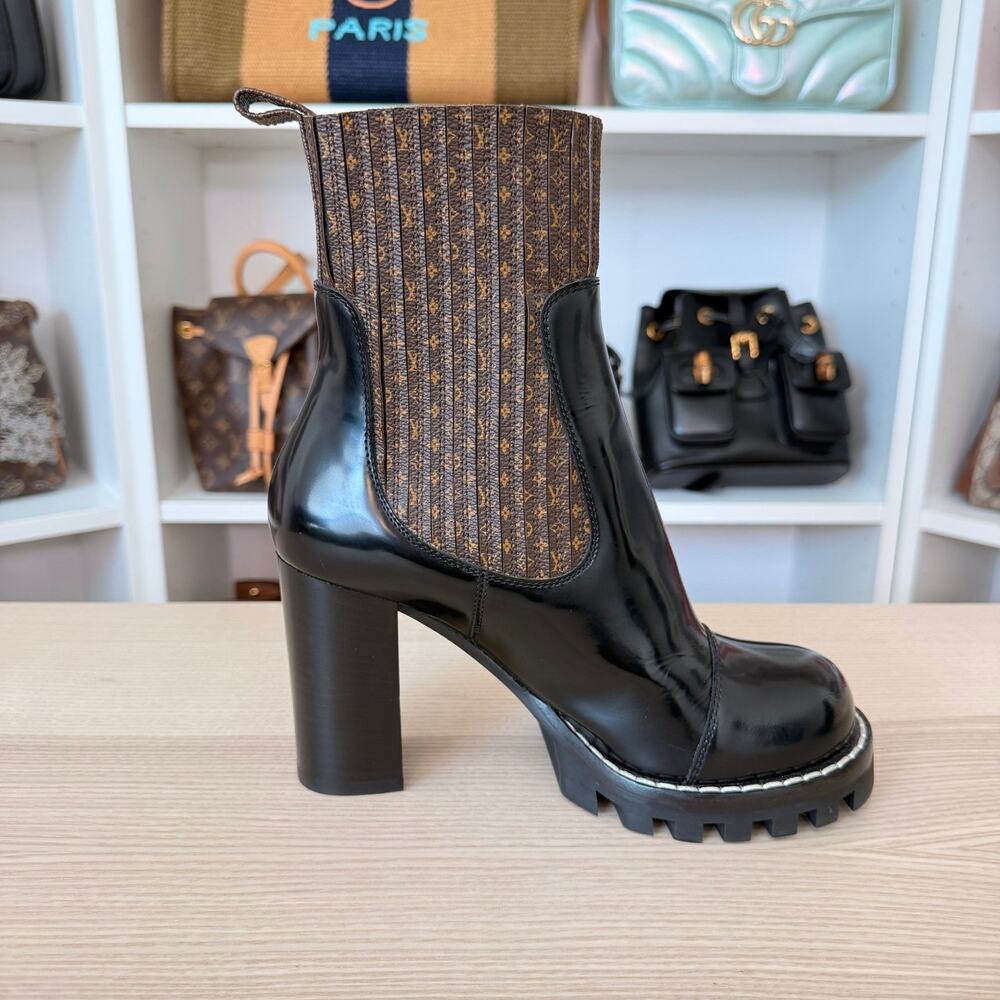 Louis Vuitton Monogram Ankle Boots Smooth Leather Size 37.5 EU / 7.5 US - Picture 8 of 14